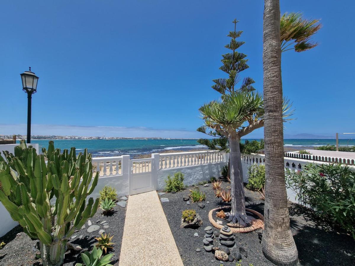 Villa La Maja Beachfront Corralejo Luaran gambar